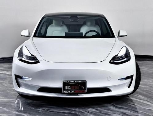 White 2019 Tesla Model 3 Long Range