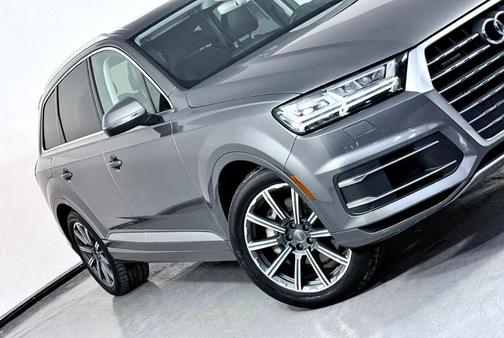 2017 Audi Q7 3.0T Premium Plus