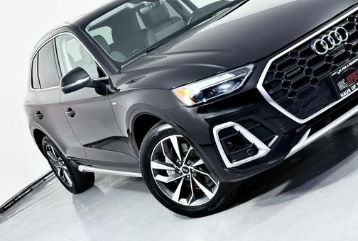 2022 Audi Q5 45 S line quattro Premium