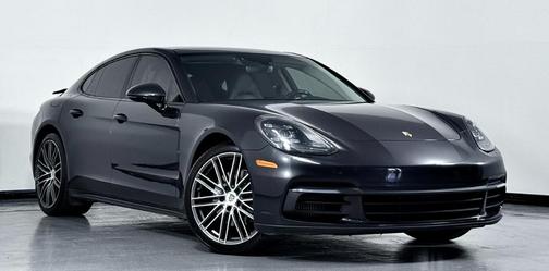 2017 Porsche Panamera 4S