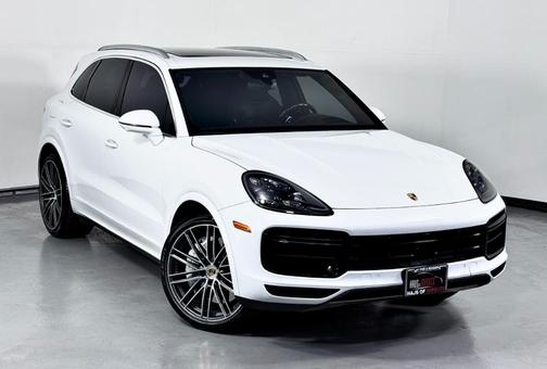 2021 Porsche Cayenne Turbo