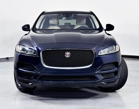 2017 Jaguar F-PACE 35t Premium
