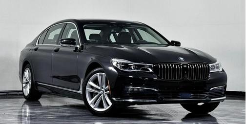 Black 2017 BMW 750 i xDrive
