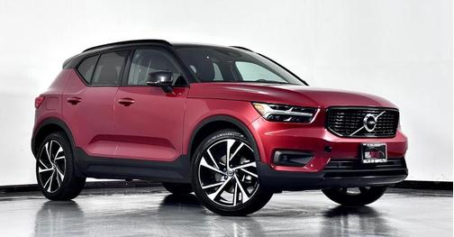 2019 Volvo XC40 T5 R-Design