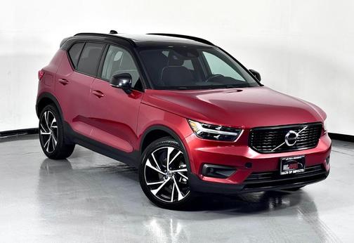 2019 Volvo XC40 T5 R-Design