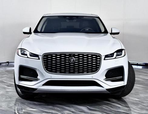 Yulong White 2021 Jaguar F-PACE S