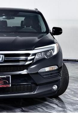 Black 2018 Honda Pilot Touring