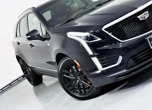 2022 Cadillac XT5 Sport