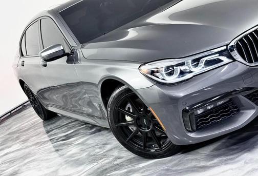 2018 BMW 750 i xDrive
