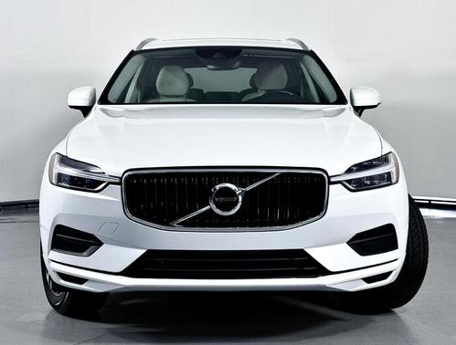 2018 Volvo XC60 T5 Momentum