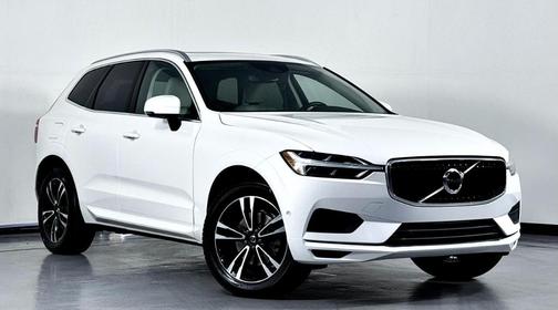 2018 Volvo XC60 T5 Momentum