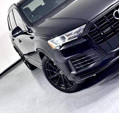 2020 Audi Q7 55 Premium Plus