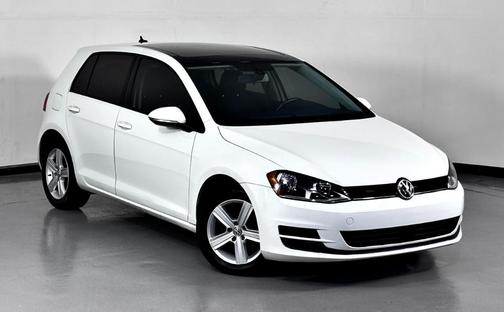 2017 Volkswagen Golf TSI Wolfsburg Edition 4-Door