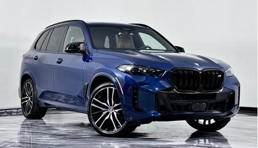 Black 2024 BMW X5 M60i
