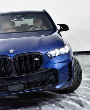 Black 2024 BMW X5 M60i
