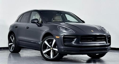 2022 Porsche Macan Base