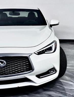 White 2017 INFINITI Q60 3.0T Premium