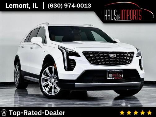 White 2019 Cadillac XT4 Premium Luxury