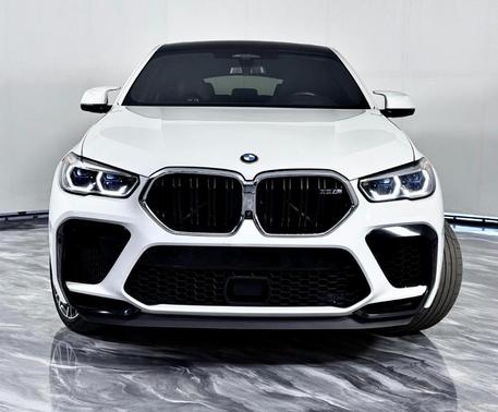 White 2022 BMW X6 M Base
