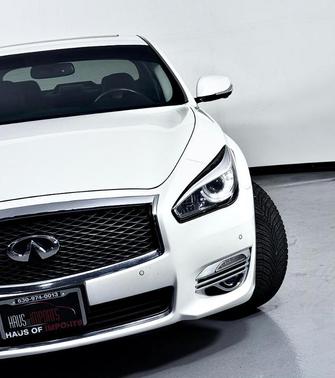 2018 INFINITI Q70 3.7X LUXE
