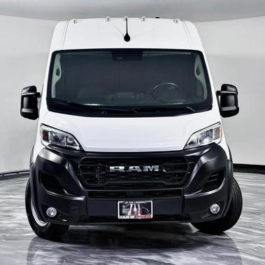 White 2024 RAM ProMaster 2500 High Roof