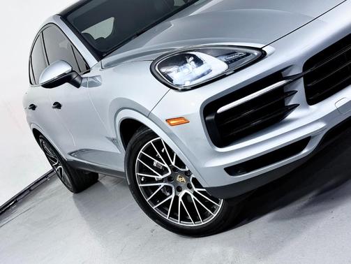 2022 Porsche Cayenne