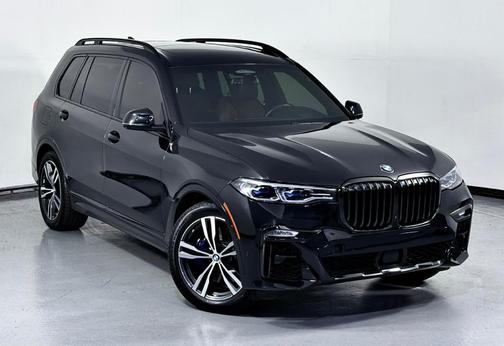 2021 BMW X7 M50i