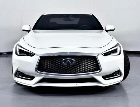 2018 INFINITI Q60 3.0t Red Sport 400