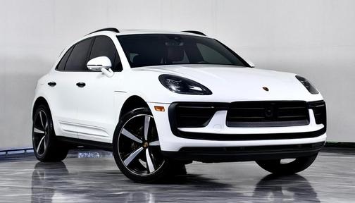 White 2023 Porsche Macan