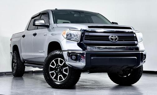 2015 Toyota Tundra SR5