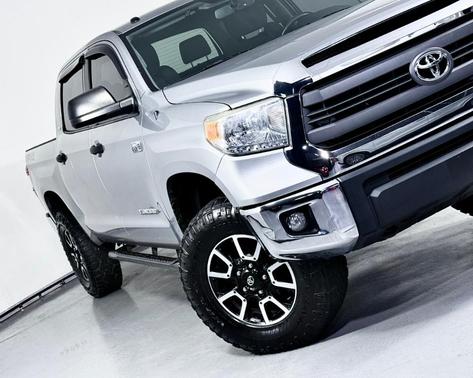2015 Toyota Tundra SR5