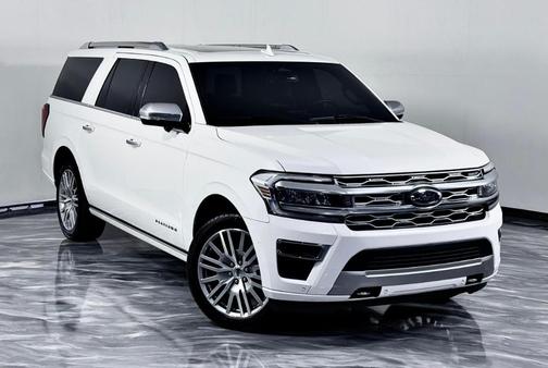 White 2022 Ford Expedition Max Platinum