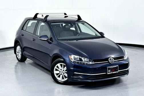 2018 Volkswagen Golf TSI S
