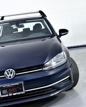 2018 Volkswagen Golf TSI S