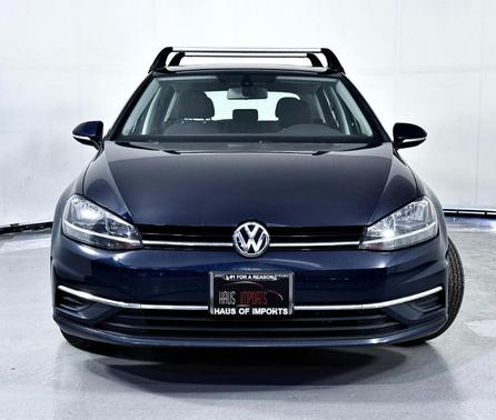 2018 Volkswagen Golf TSI S