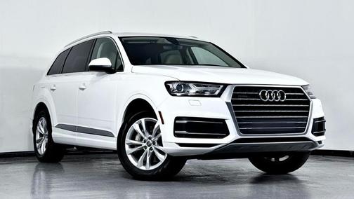 2019 Audi Q7 45 Premium