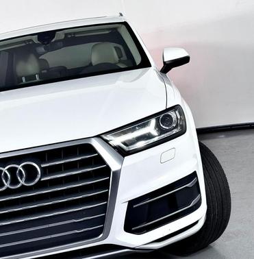 2019 Audi Q7 45 Premium