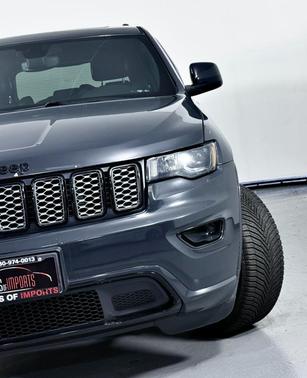 2018 Jeep Grand Cherokee Laredo