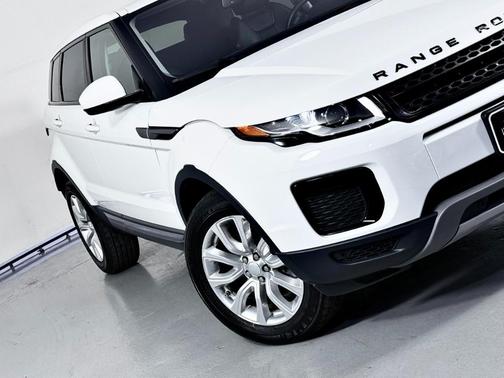 2019 Land Rover Range Rover Evoque SE