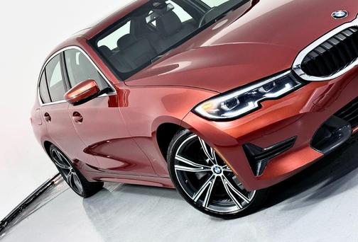 2021 BMW 330 i xDrive