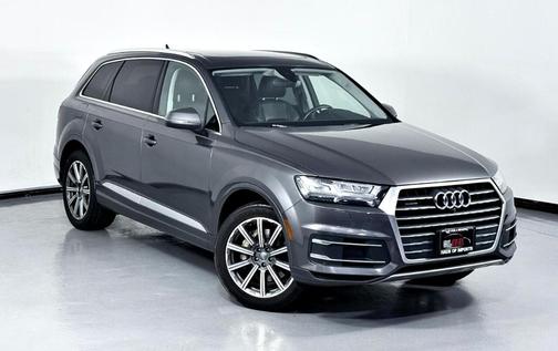 2019 Audi Q7 45 Premium Plus