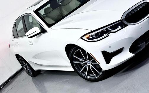 2020 BMW 330 i xDrive