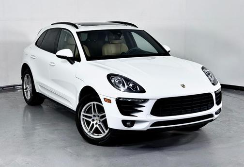 2018 Porsche Macan 