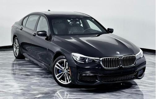 Black 2018 BMW 740e xDrive iPerformance