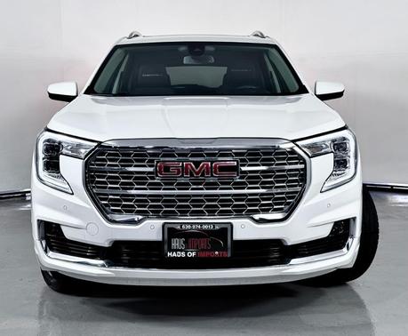 2022 GMC Terrain Denali
