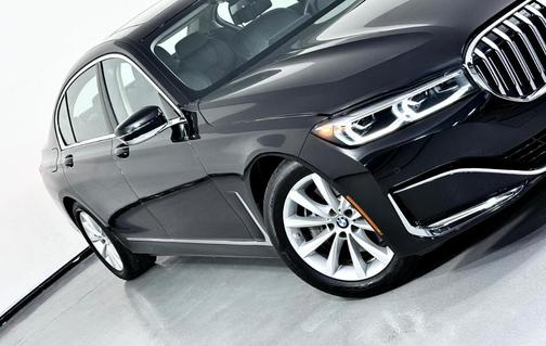 2020 BMW 740 i xDrive