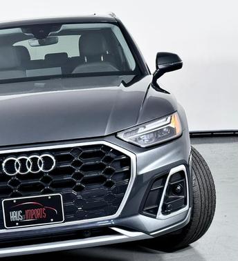 2023 Audi Q5 45 S line quattro Premium