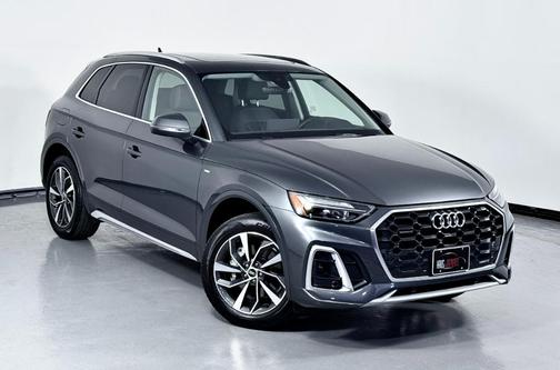 2023 Audi Q5 45 S line quattro Premium