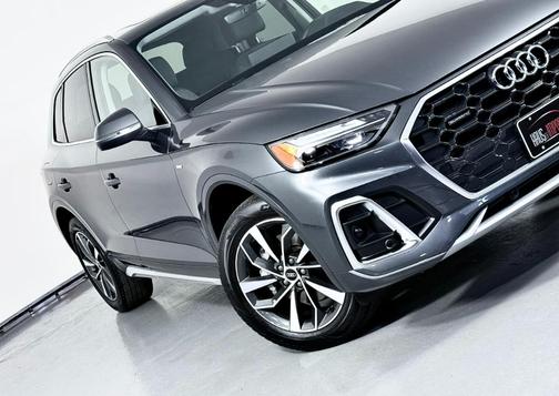 2023 Audi Q5 45 S line quattro Premium