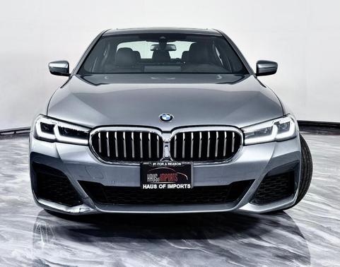 Gray 2023 BMW 540 i xDrive